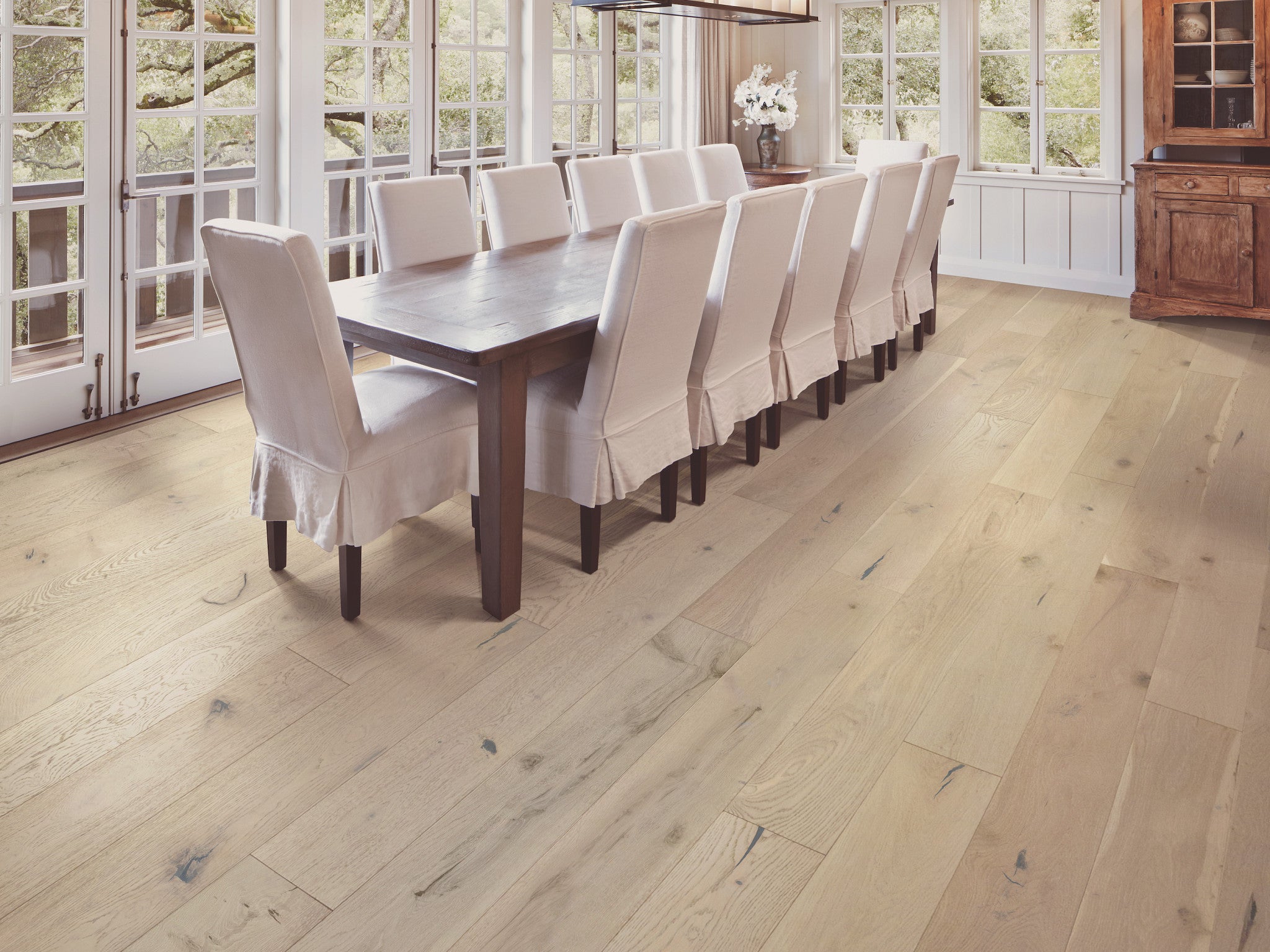 Castlewood Oak Renaissance 7.48" Wide Engineered Hardwood Flooring, 9/16" Thick, Wirebrushed White Oak, UV Aluminum Oxide Finish - ShippingFloors