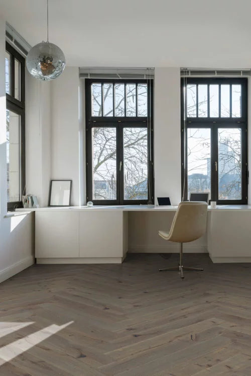Herringbone Whitsundays Engineered Hardwood Flooring, Western European Oak, Warm Grey, 4.7" x 33" x 9/16", UV Oil Finish
