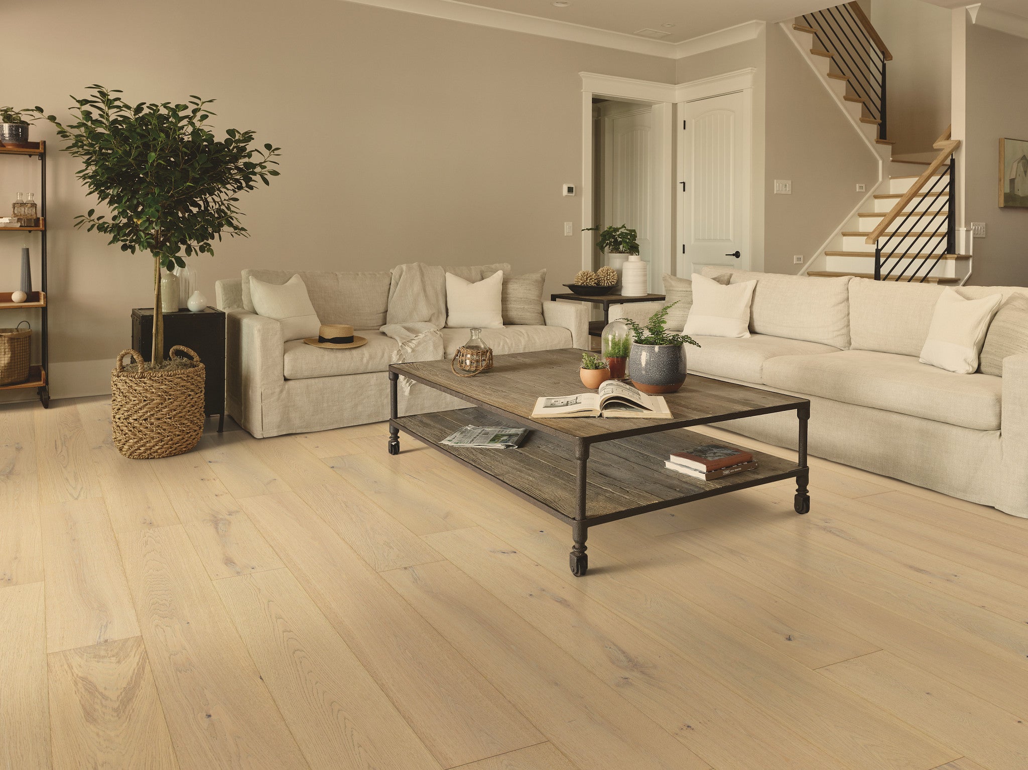 Expressions 9.5" Lyric White Oak Engineered Hardwood Flooring – 5/8" Thick, 4mm Veneer, Wirebrushed, UV Aluminum Oxide Finish