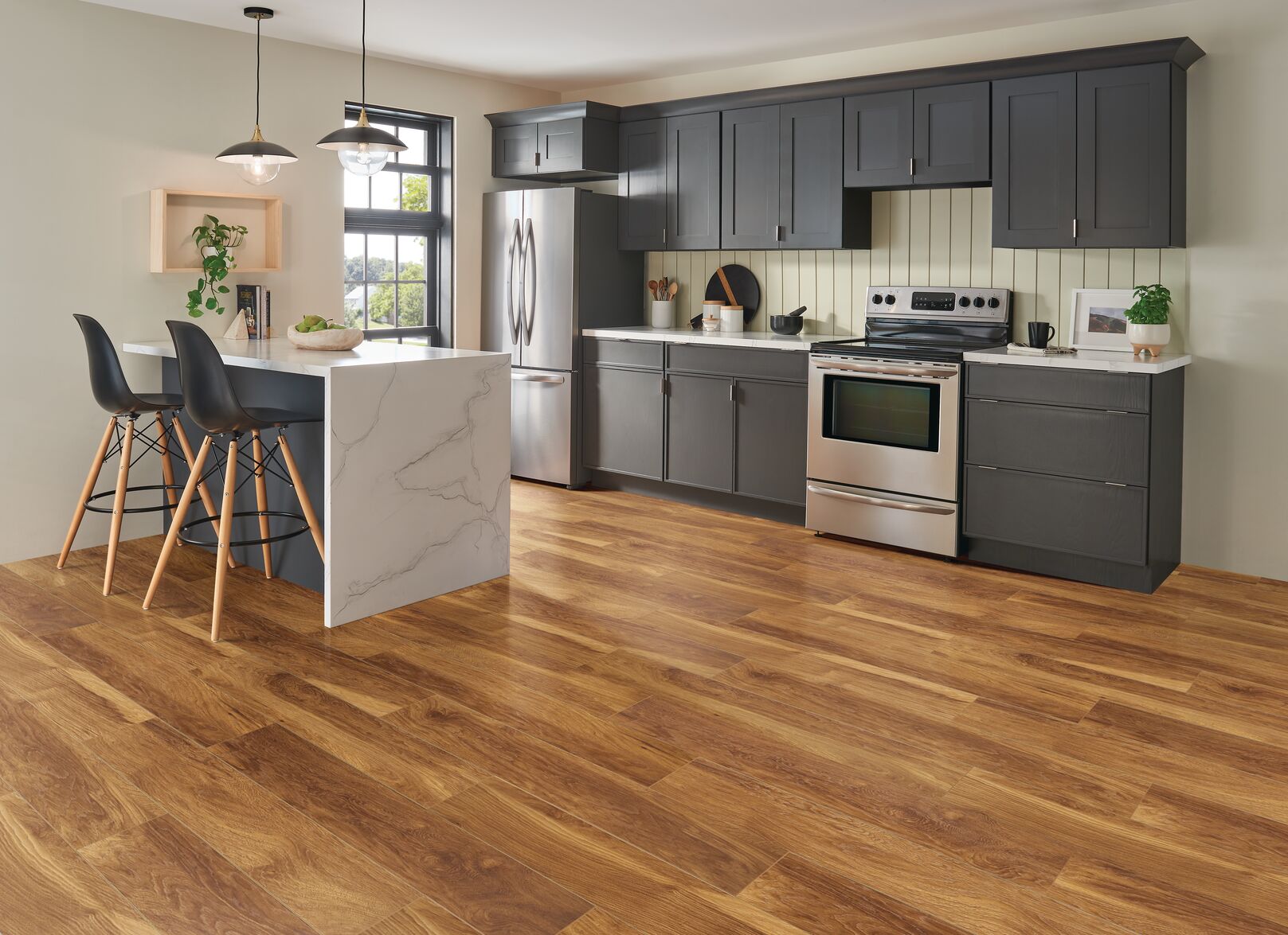 Natural Hickory 8.03" Wide TimberTru Laminate Flooring, 12mm Thick, 47.6" Length, Low Gloss Finish, 15.94 sq.ft/Box - ShippingFloors